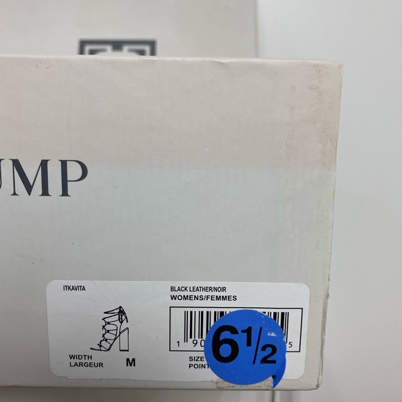 Ivanka Trump leather strap sandals size 6.5 - Picture 6 of 6